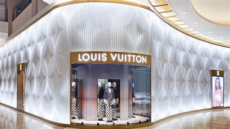 louis vuitton jakarta maison|Louis Vuitton plaza senayan.